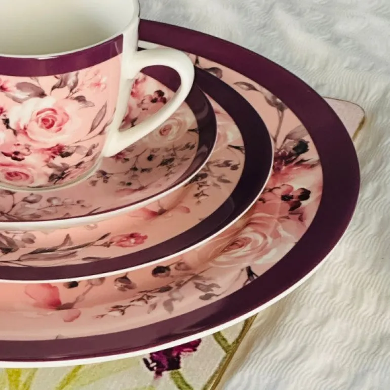 The Pink Blooms (18 piece plate set)