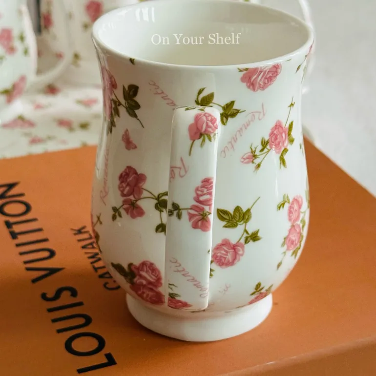 The Pink Love Affair (six mugs, one teapot, one tray)