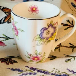 The Queen Garden Series - Blooming Bliss (single mug)