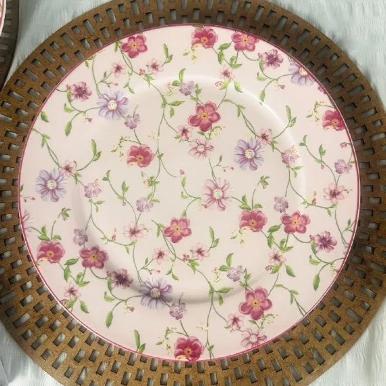 Vintage Blossom (18 piece plate set)
