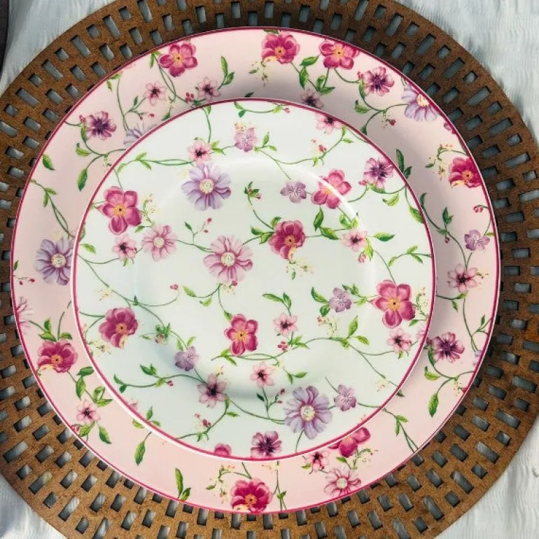 Vintage Blossom (18 piece plate set)