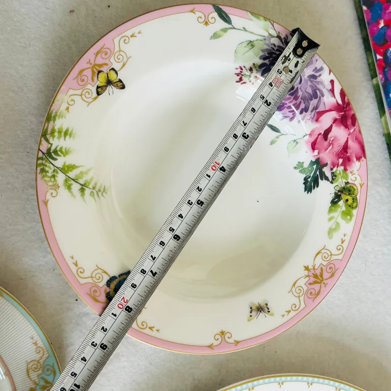 Whispering Meadows Collection (18 piece plate set)