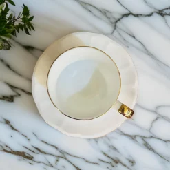 White Satin (set of six cups and saucers)