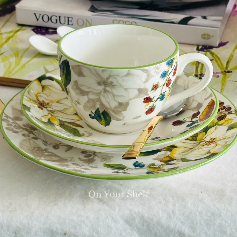 Woodland Meadows Gold Dinner Set (83 Piece Dinner Set)